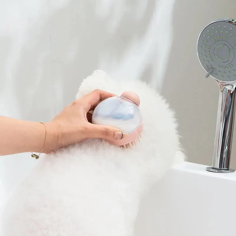 Brosse de Bain pour Animaux – Silicone Doux avec Distributeur de Shampoing